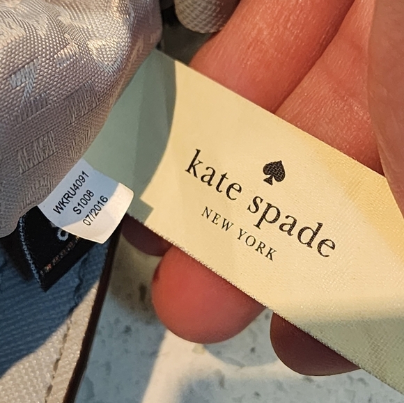 Auth! Kate Spade Carsen Laurel Way Crossbody bag - Picture 10 of 11